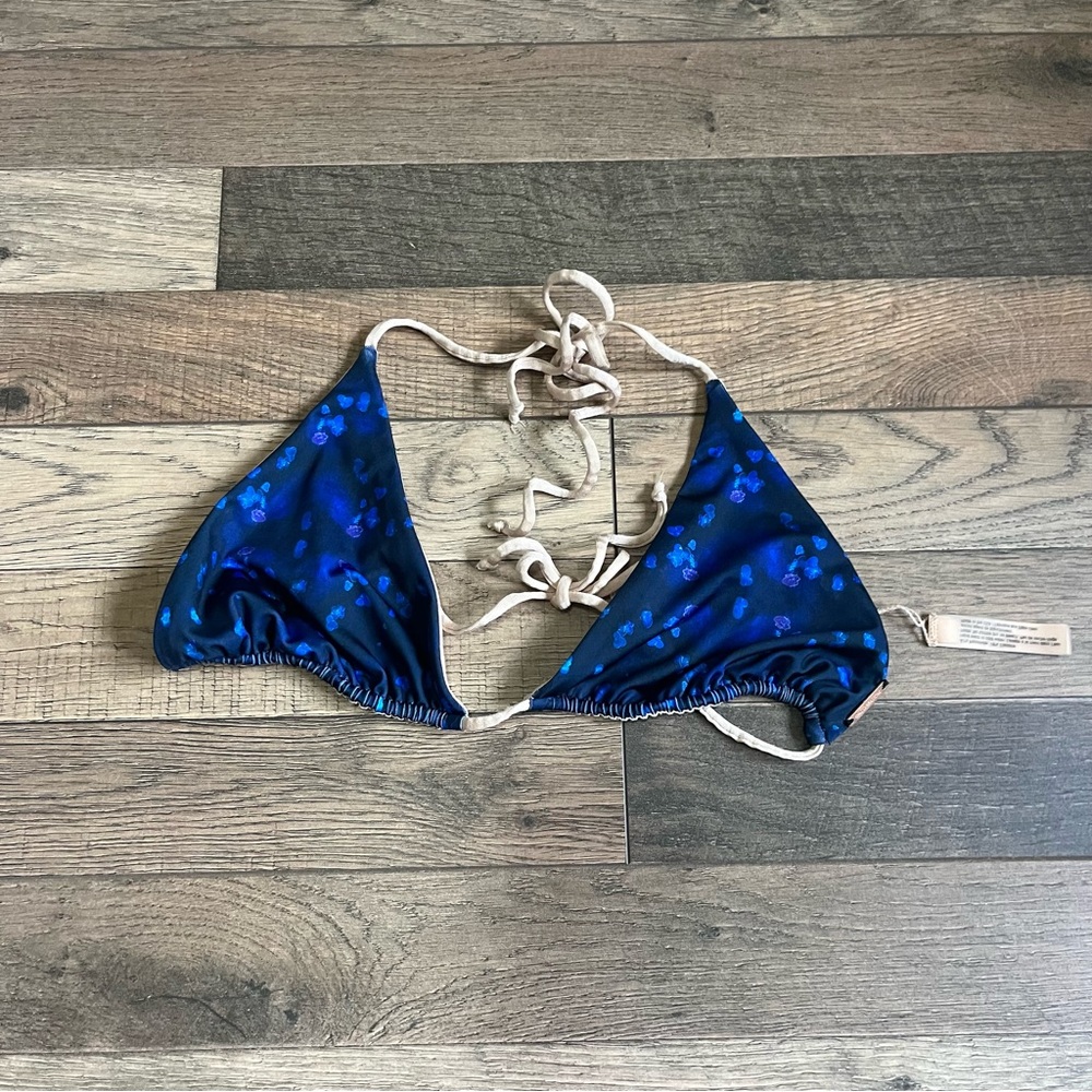 Cali Dreaming Blue Bikini top M